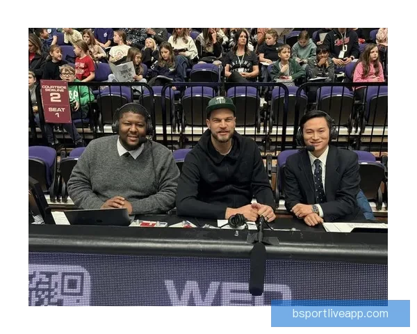 NBA G联赛季后赛激战 布克奈特35分带队逆转船长